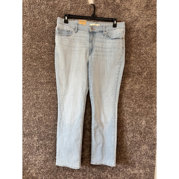 Levi's Classic Straight Mid Rise Stellar Stretch Jeans Women's Size 12 - Picture 2 of 16